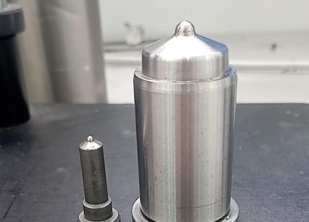 船用噴油嘴微孔拋光，斯曼克微孔拋光機(jī)可收緊流量散差！