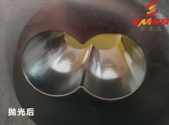 把銹跡斑斑的異形孔拋光成鏡面狀態(tài)！